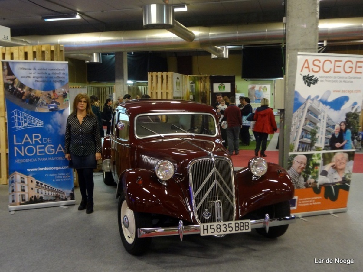 Stand en Norbienestar, con Ascege