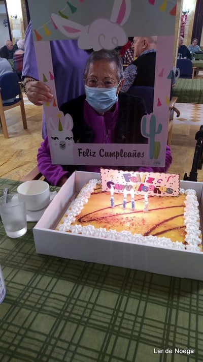 CUMPLEAÑOS OCTUBRE 21