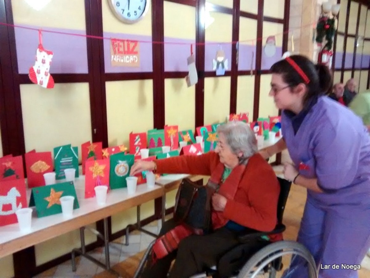 Talleres navideños y concurso postales 2015