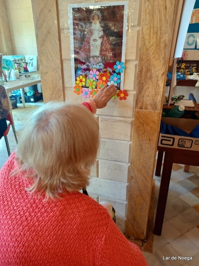 Flores a la Virgen 2025