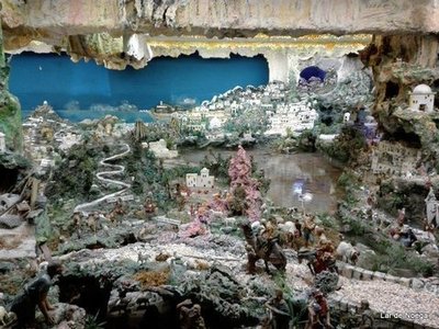 Lar de Noega visita el Belén del Asilo