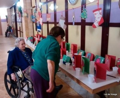 Talleres navideños y concurso de postales 